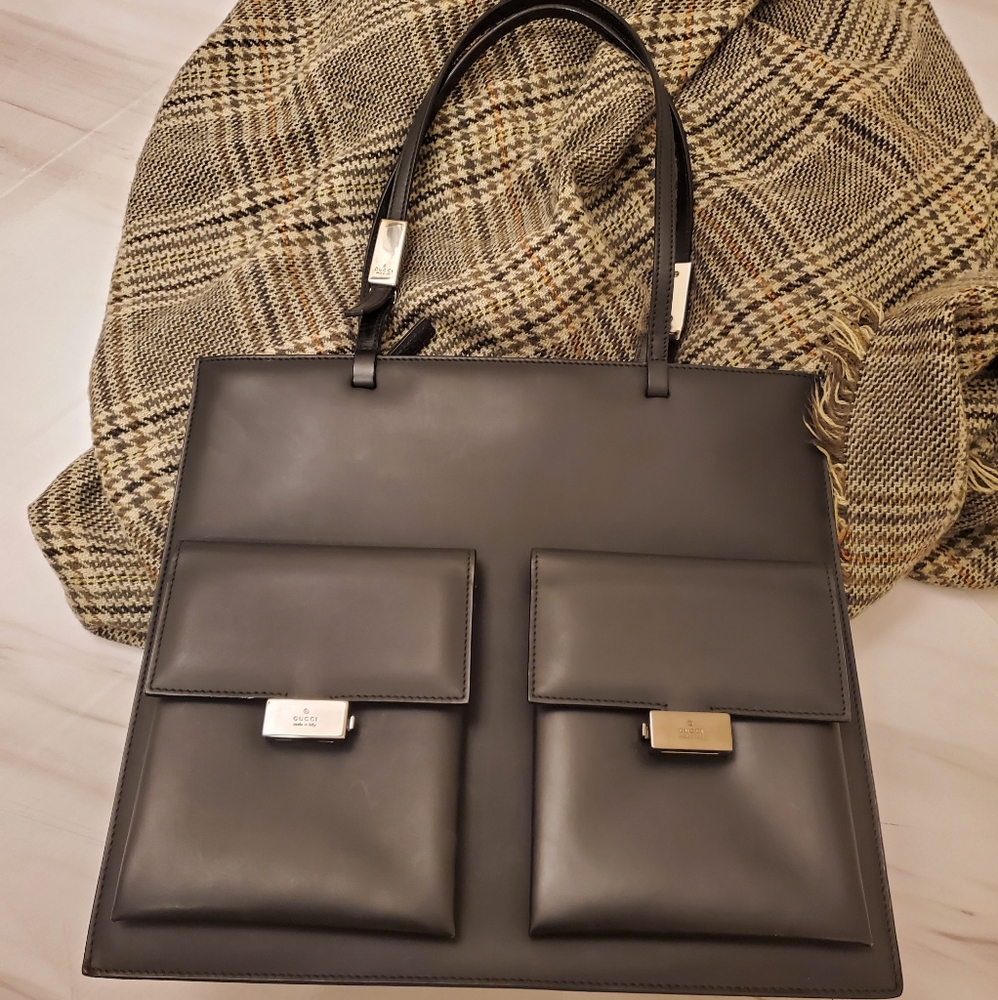 Authentic Gucci Black Leather Tote Rare Collectab